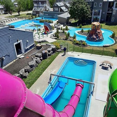 Condo Avec Parc Aquatique ! Beaupré Εξωτερικό φωτογραφία